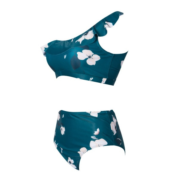 Dviejų dalių maudymosi kostiumėlis su viršutine dalimi su vienu dirželiu ir garbanomis