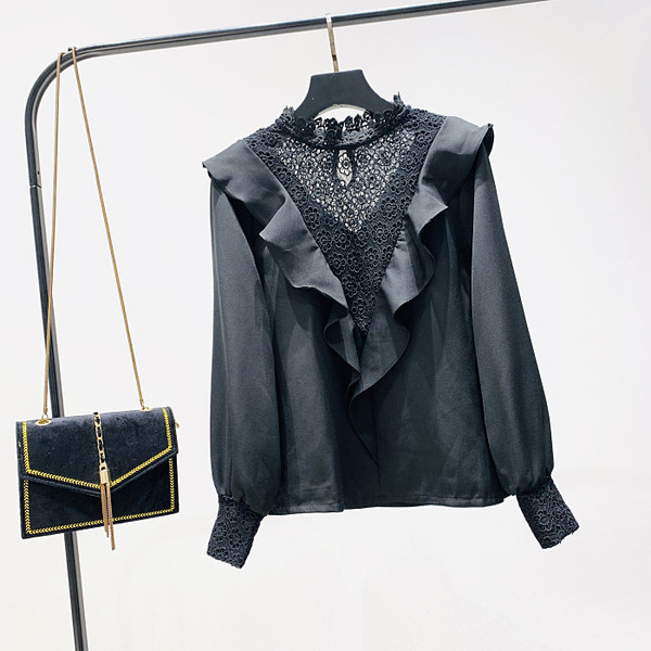 Új modell női ing csipkegallérral és fodrokkal