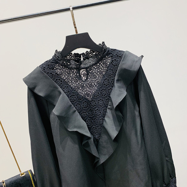 Új modell női ing csipkegallérral és fodrokkal