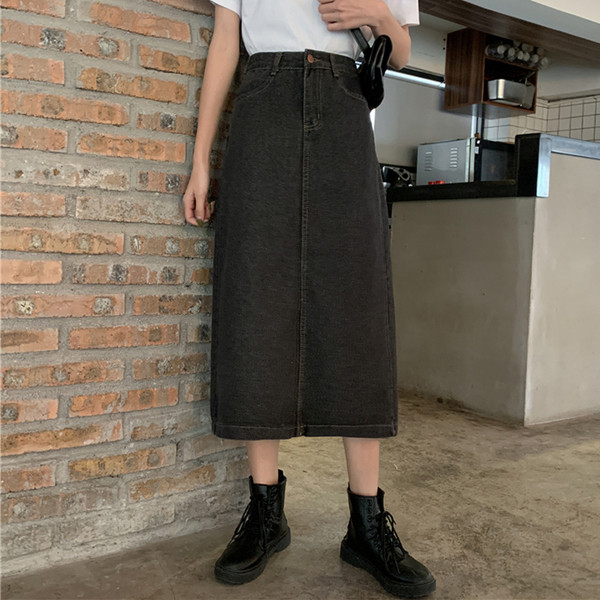 Naiste vabaaja pikk seelik kõrge vöökohaga musta värvi