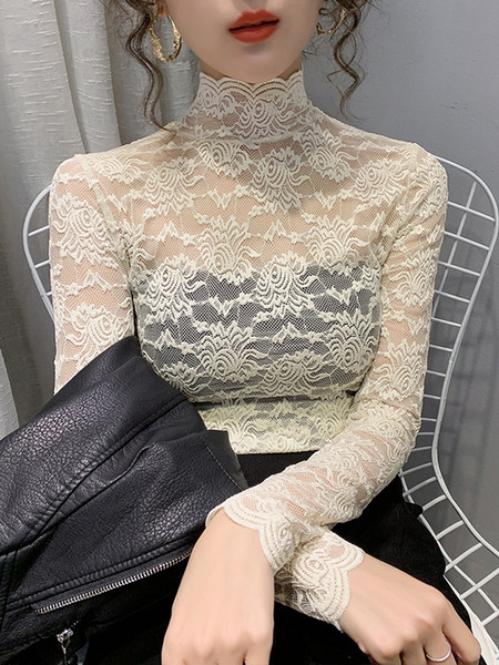 Дамска модерна дантелена блуза втален модел