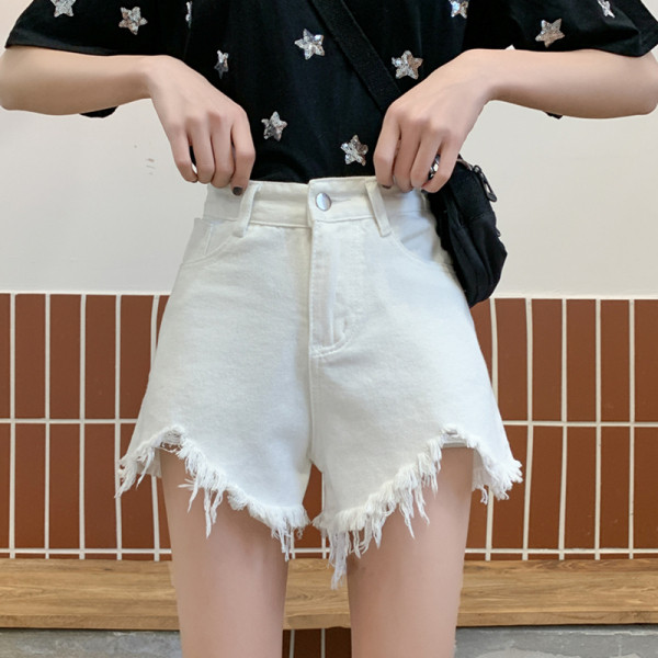 Ikdienas sieviešu īsie džinsi ar saplēstu labo un augstu vidukli