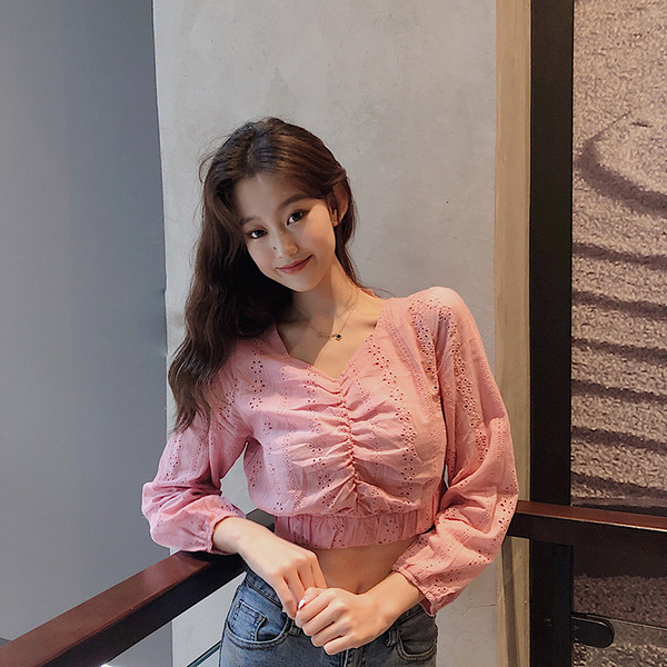 Trumpa moteriška vasarinė palaidinė ilgomis rankovėmis