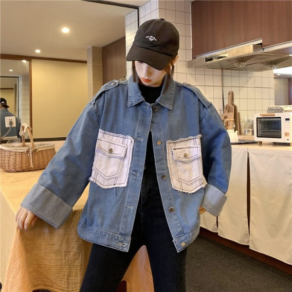 Jelenlegi női farmerdzseki széles modell zsebekkel