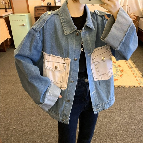 Jelenlegi női farmerdzseki széles modell zsebekkel