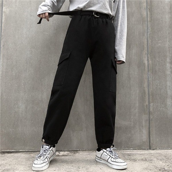 Alkalmi női nadrág széles modell magas derékkal, övvel és zsebekkel