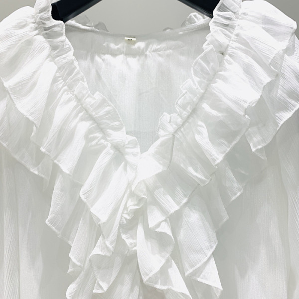 Модерна дамска риза -с шпиц деколте и лотос ръкави