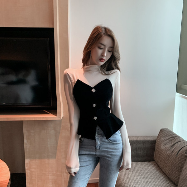 Bluză de damă de ultimă generație cu mâneci lungi și guler înalt