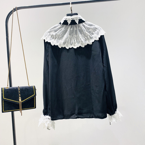 Moderna ženska košulja s čipkom, kravatama i lotos rukavima