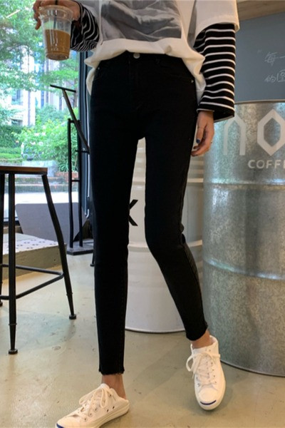 Blugi de dama mulati model uni cu talie inalta