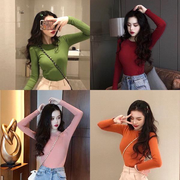 Sieviešu ikdienas blūze ar garām piedurknēm un ovālu kakla izgriezumu - tīrs modelis