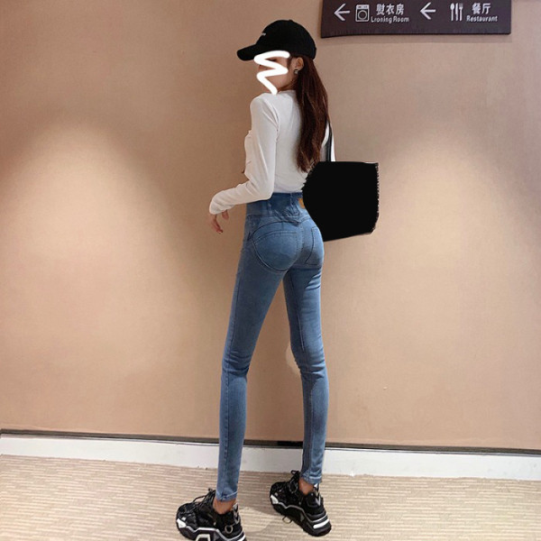 Изчистени дамски дънки Slim модел с висока талия и цип