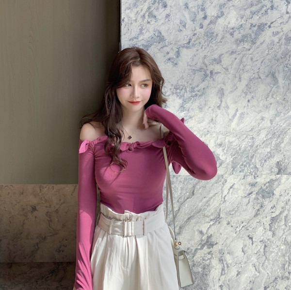 Bluză casual de damă cu umerii goi și mâneci lungi