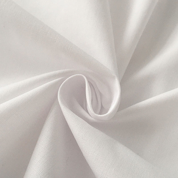 Ikdienas sieviešu krekls ar klasisku apkakli un garām piedurknēm