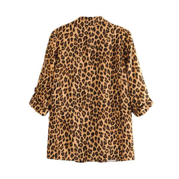 Sieviešu moderna jaka ar 3/4 piedurknēm un leoparda apdruku