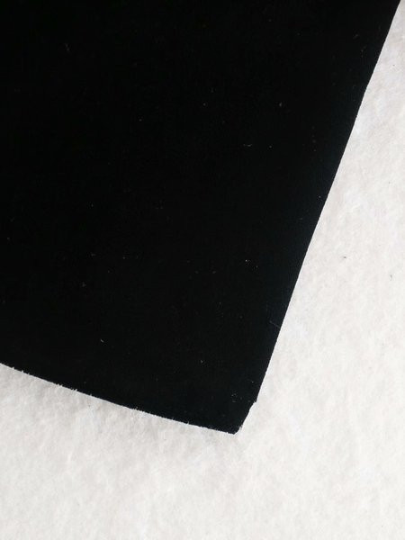 Naujo modelio moteriški trumpi kombinezonai su kvadratine iškirpte ir sagomis