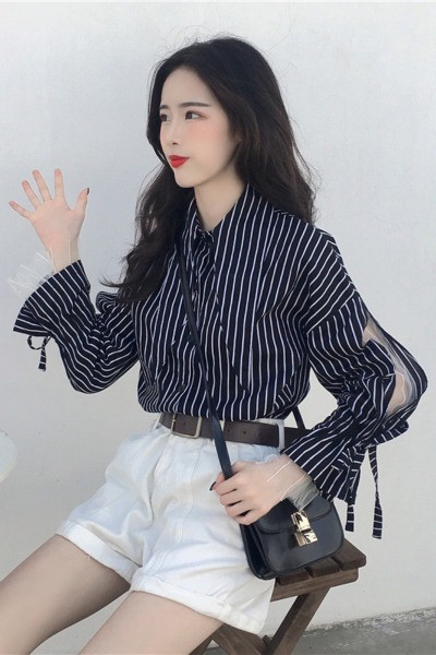 Стилна дамска раирана риза с дълъг ръкав и класическа яка