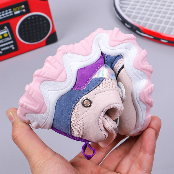 Mūsdienīgas bērnu kedas meitenēm un zēniem ar uzlīmi