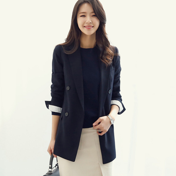 Mūsdienīga sieviešu jaka ar V-veida apkakli un pogām