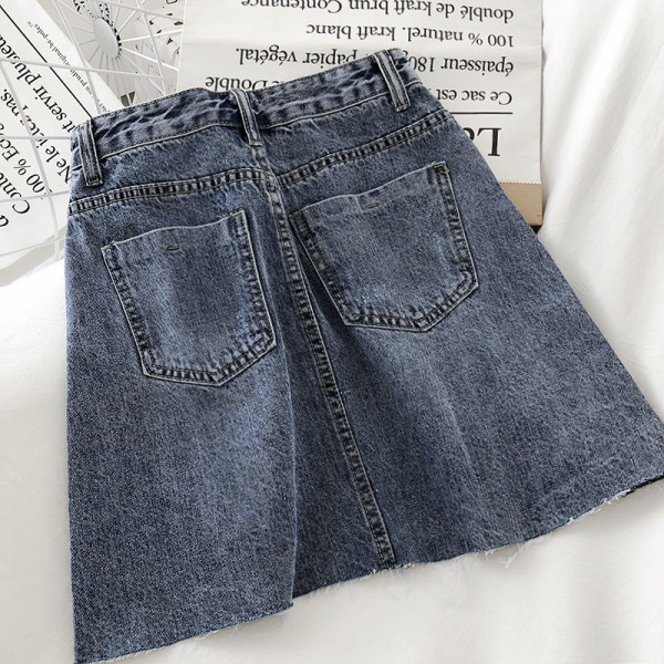 Moodne kõrge vöökoha, rebenenud motiivide ja tikanditega naiste seelik