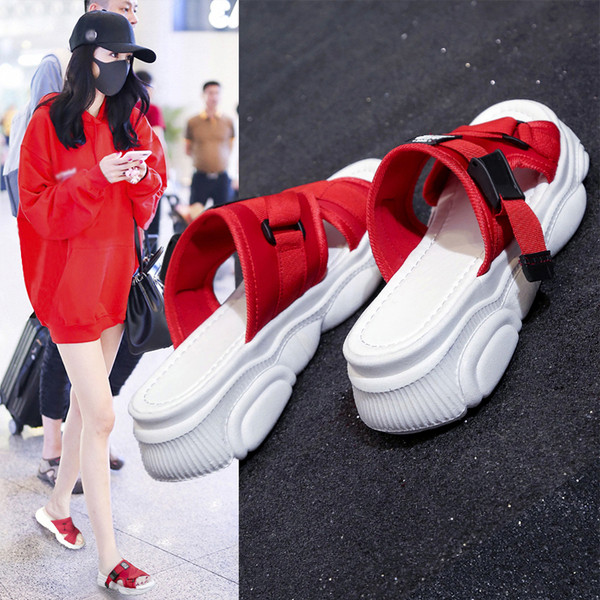 Дамски ежедневни чехли с висока подметка и каишки 