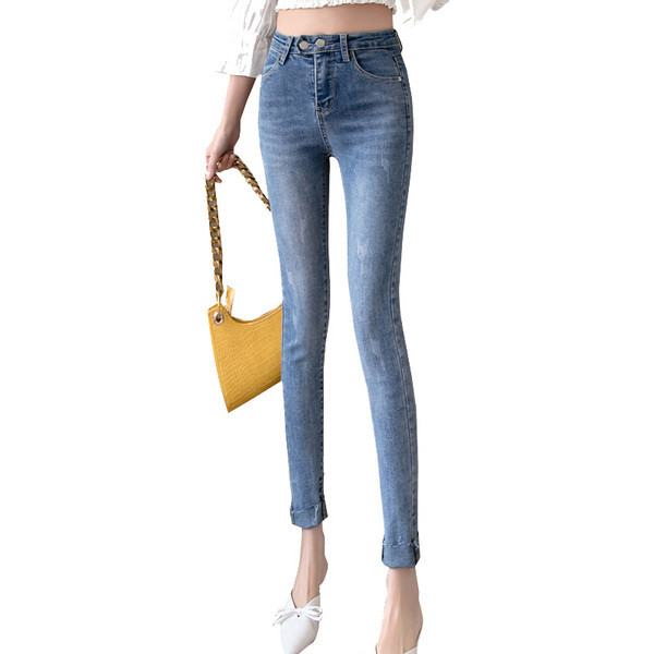 Női farmer magas derékkal Karcsú modell szakadt motívumokkal