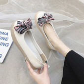 Moteriški laisvalaikio batai iš eko odos su kaspinu