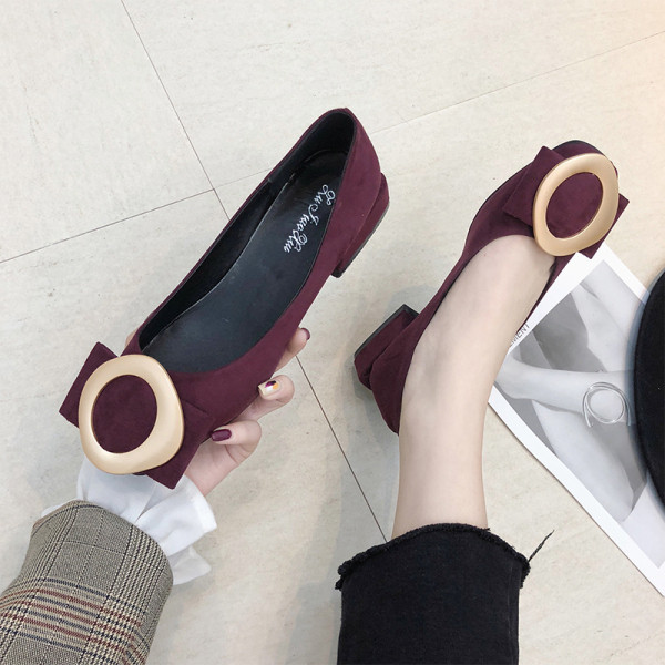 Női alkalmi cipő lapos talppal és csattal - öko velúrból