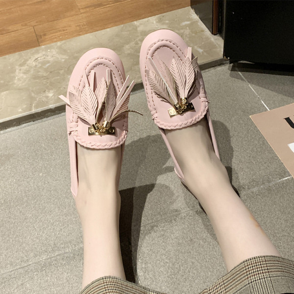 Női alkalmi cipő eko bőrből és 3D elemmel