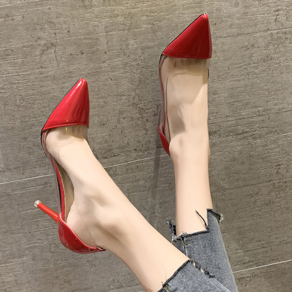 Modernas sieviešu smailas kurpes no eko ādas un silikona