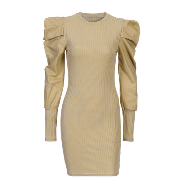 Ежедневна дамска къса рокля с широки ръкави и овално деколте 