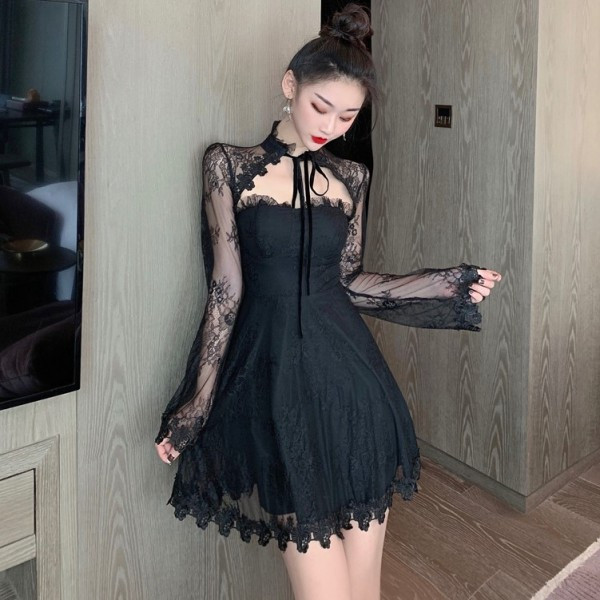 Rochie moderna de dama cu dantela si cravate