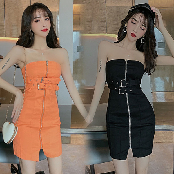 Naujo modelio trumpa suknelė su užtrauktuku ir dirželiu