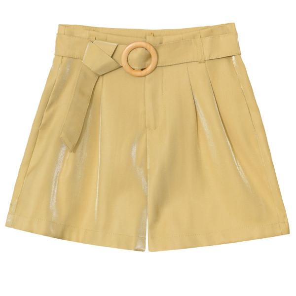 Sieviešu šorti ar augstu vidukli un jostu - plats modelis