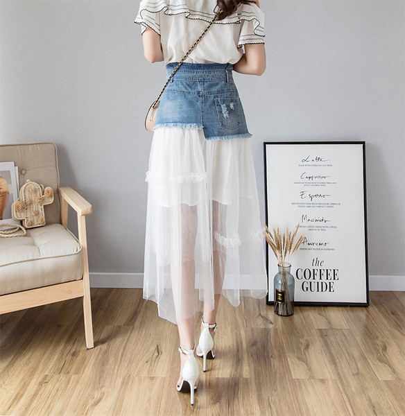 Moteriškas modernus sijonas iš tiulio ir džinsinio audinio aukštu juosmeniu