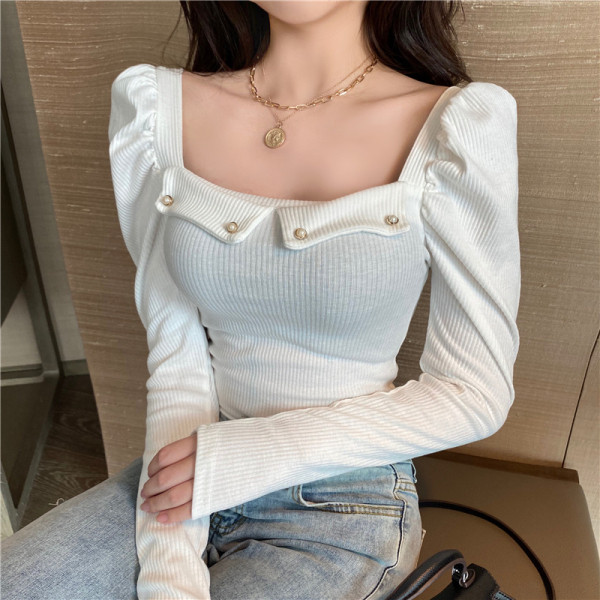 Bluză de damă modernă cu decolteu pătrat