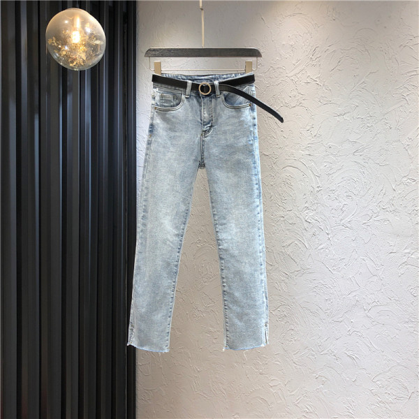 Sieviešu ikdienas džinsi ar augstu vidukli, jostu un kabatām