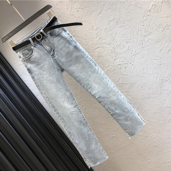 Sieviešu ikdienas džinsi ar augstu vidukli, jostu un kabatām