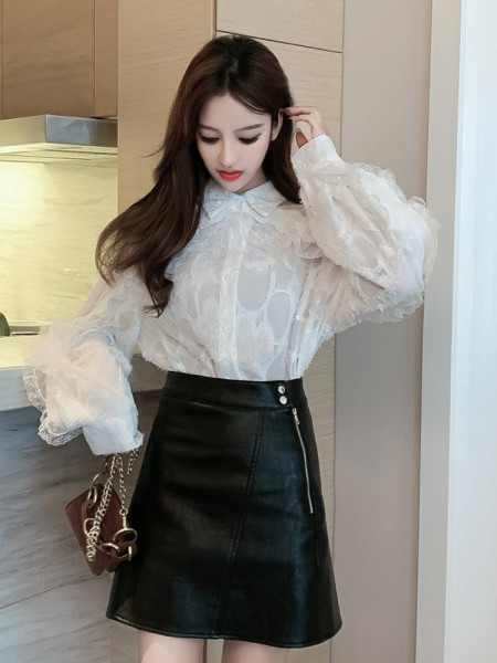 Moteriški modernūs nėriniuoti marškinėliai su klasikine apykakle