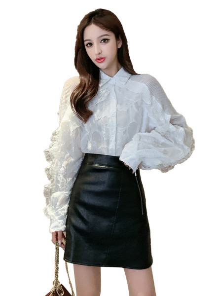 Moteriški modernūs nėriniuoti marškinėliai su klasikine apykakle