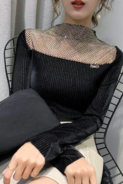 Modern női blúz félmagas gallérral illeszkedő modellel