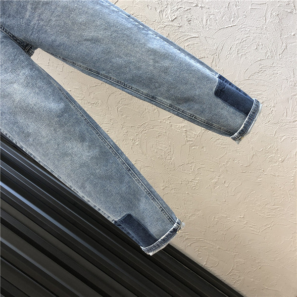 Modern női hosszú farmernadrág derékrészben gumival