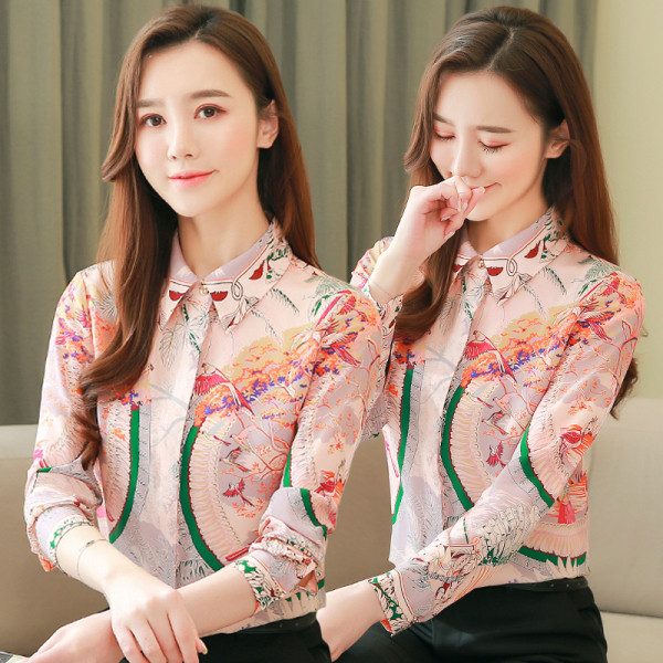 Šiuolaikinės spalvos marškiniai su klasikine apykakle ir sagomis