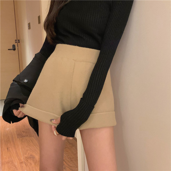 Puha női rövidnadrág magas derékkal