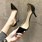 Κομψά  γυναικεία παπούτσια μυτερό μοντέλο με ψηλό τακούνι