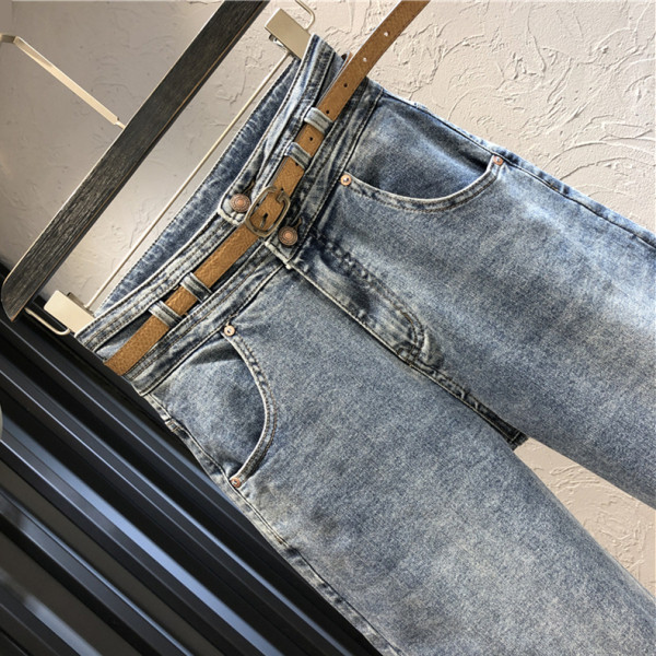 Sieviešu ikdienas džinsi ar kabatu un augstu vidukli