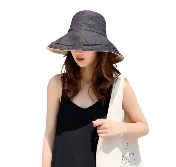 Laisva moteriška kepurė, tinkanti pavasariui ir vasarai