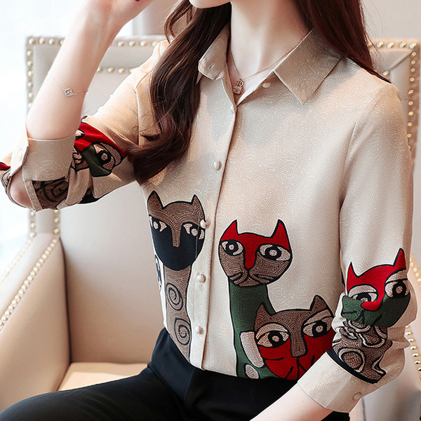 Modern női ing klasszikus gallérral és rátéttel