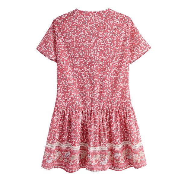 Jauna modeļa vasaras ikdienas kleita ar pogām