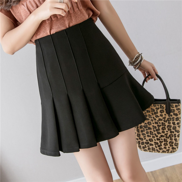 Fusta de dama moderna plisata cu talie inalta - potrivita pentru primavara si vara